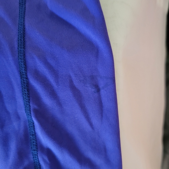 New Balance shirt - Picture 3 of 3